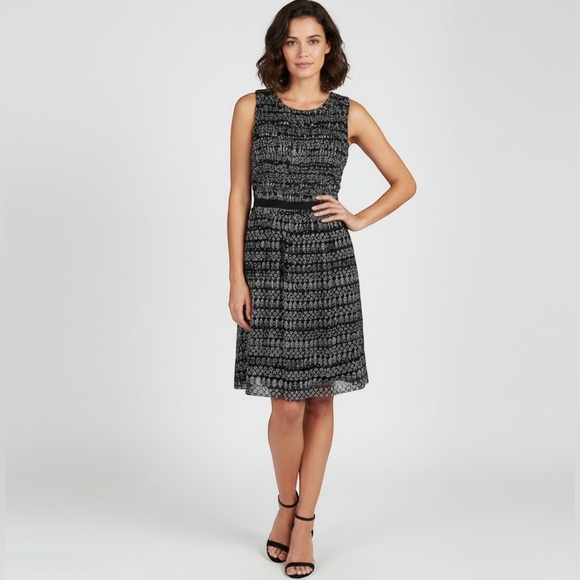 Anthropologie Postmark Black White Floral Dress Small - Picture 11 of 11